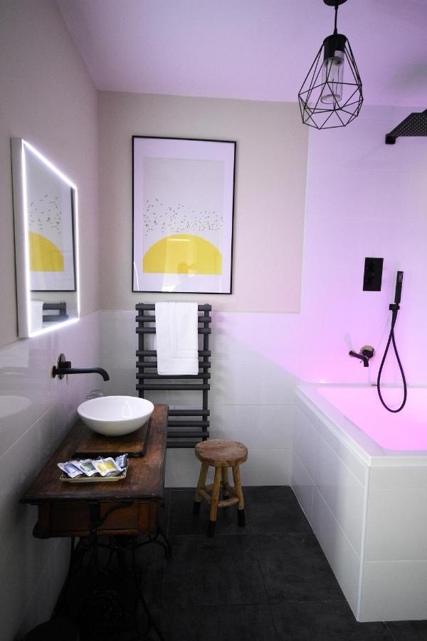Bed and Breakfast The Pink Door Westport Zewnętrze zdjęcie